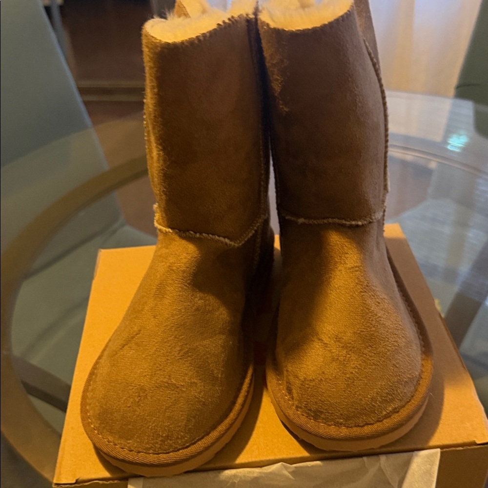 Live a Little Tan Kids Boots